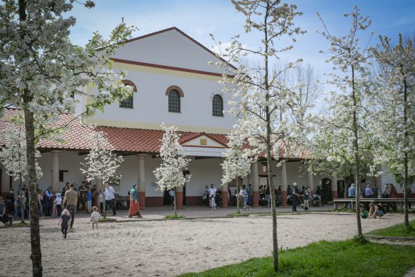Badhuis lente.jpg